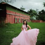 Aparna Das Instagram - 🌸 “Be ur own kind of beautiful” 🌸 . . Photography @vishnu_whiteramp 💕 Costume @idhikaDesingn @safadzain Styling @Zohib_zayi Makeup @sinto_chalakudi Special credits @__keerthana_s