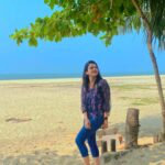 Aparna Das Instagram - This color combo 🏝
