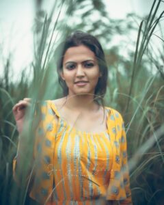 Aparna Das Instagram - Follow me 😉 #lovedit #photography #me #nature #photoshoot #swiperight @janjosephgeorge ❤
