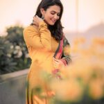 Aparna Das Instagram - 🌻🌻🌻🌻🌻🌻 . She @aparna.das1 Styled by @indu_ig Photography @haran_official_ Mua @abhirami_mua Hairstylist @mani_stylist_ Outfit @niram.studio Jewelry @nira_jewellery