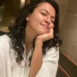 Aparna Das Instagram – Goood Morning lovers ❤️ Crown Plaza