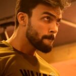 Arav Instagram – The process of transformation we could record during the 6 months of my vigorous training period.

It is just to give confidence, that anybody with focus and dedication can do it.

Take it or Leave it😝🤗

If you want it, work for it 💪

Thanks to my dear guruji @doctor.rahul , my family and my love @raahei for being the pillars of support

Concept and edit – @conzeptnoteoff 
Location courtesy – @kagefitnessstudio

#arav #aravtransformation #fitness #fitnessmotivation #fitnessgoals