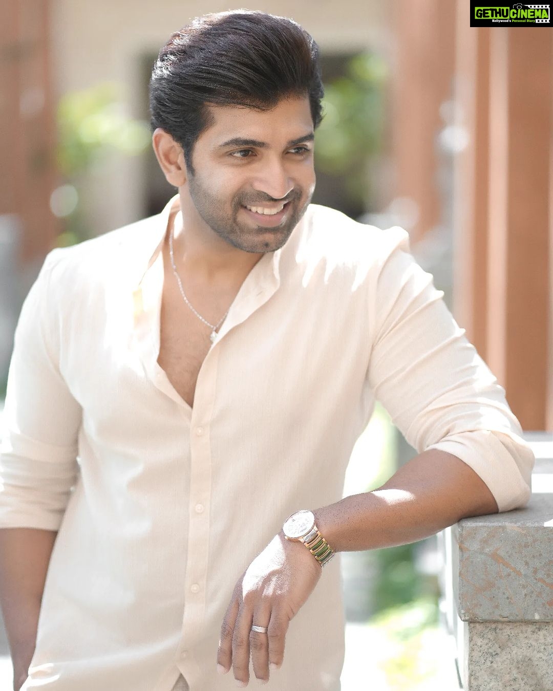 Arun Vijay Instagram - The world always looks brighter from behind ...