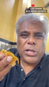 Ashish Vidyarthi Instagram - Delicious Kheema and Kaleji with Puri at UP & Bihar Restaurant, Kolkata with my dear bandhu @cozmikharmony …Waahhhhhh😋
#kolkata #streetfood #kheema #kaleji #actorvlogs #ashishvidyarthi #actorslife #kolkatastreetfood #tastyfood #foodreels #reelsinstagram #reelkarofeelkaro #reelitfeelit #friends #cityofjoykolkata #happiness #ashishvidyarthi #foodkhaana #foodkhaanawithashishvidyarthi