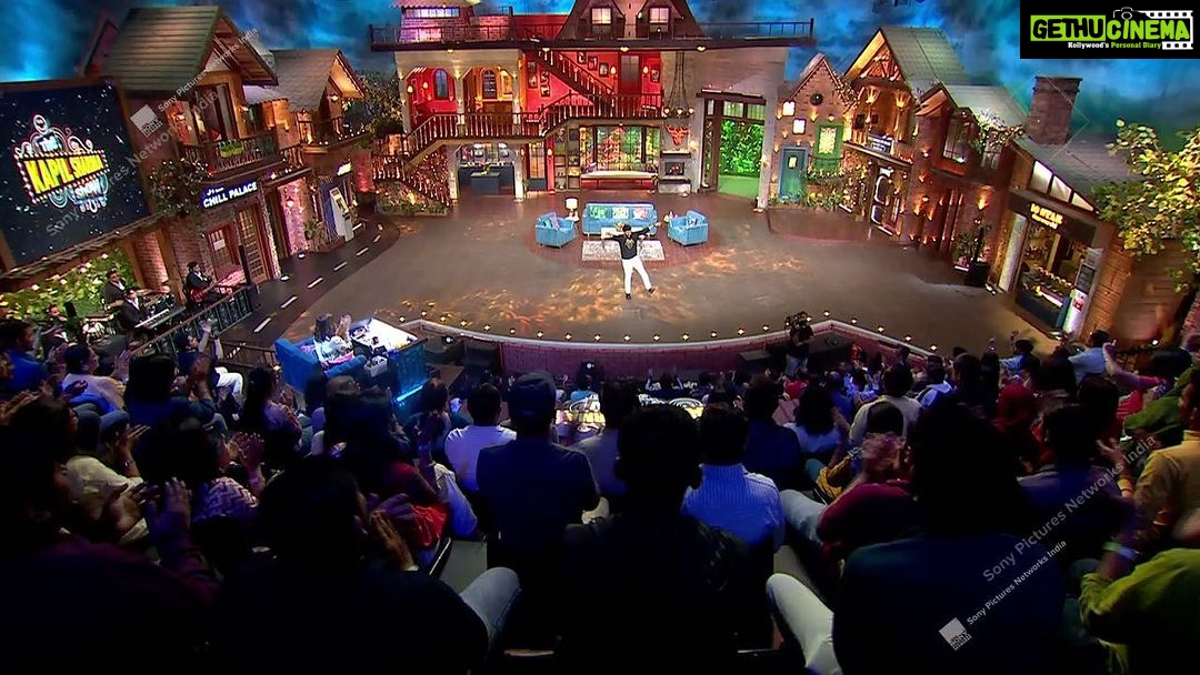 Ashish Vidyarthi Instagram - #Repost from @sonytvofficial Sabko daraane waale villain @officialmukeshrishi , @ashishvidyarthi1 , @iyashpalsharma aur #AbhimanyuSingh iss weekend aa rahe hain aapke saath hasi ki mehfil jamaane! ♥️ Dekhiye #TheKapilSharmaShow, iss Shani-Ravi raat 9:30 baje, sirf Sony par.@kapilsharma @archanapuransingh @krushna30 @kikusharda @realsudeshlehri @chandanprabhakar @sumonachakravarti @rochellerao @its_jamielever #TKSS