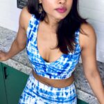Ashna Zaveri Instagram - My days are usually packed with long sessions of workouts, intense shoot schedules and daily responsibilities. To keep up with my active lifestyle, I need to stay energised. As you know, I’m mindful of what I eat, I ensure all my meals are nutritious, especially breakfast. I usually grab overnight oats or even oats Upma (which I recently experimented and turned out to be really yum 🤤)such as this Upma, which is quick and easy to make. With the #PowerOfSaffolaOats for my daily share of protein, iron and fiber. This gives me long-lasting energy, so what keeps you powered up through the day. Tag @saffola.foodie and tell me in the comments below. #eatright #healthylifestyle #loveyourself #loveyourbody #saffolaoats