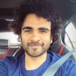Ashok Selvan Instagram - Missing the curls! Hi @ritika_offl :p #NoodlesManda