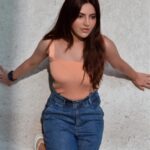 Athulya Ravi Instagram – Once you stop looking for what you want, you will find what you need !! #happysunday #sundayvibes 
Styled by @chandinikhanna_0101 
M&H @mua_vijisharath 
Clicked @irst_photography