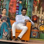 Bhumika Chawla Instagram - Candid on the sets of Chala Hawa Yeu Dya “ —- for the promotions of Operation Romeo —- a beautiful show and loved the performances , laughed at times with tears rolling down :) … Thank you . 💕