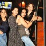 Bhumika Chawla Instagram - Hip hip hurray 💕 when we meet after decades :) and walk down the memory lane .. Mehul you have an incredible memory :) .. Suchitra thanks for insisting I reconnect💕 Vishal you are funny :) and Samantha loved meeting you .. Rushad we shall all meet soon , and Shahrukh .. will see you next time on the other side of the ocean .. hopefully . And #Nupur thanks — 😎 @suchipillai