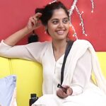 Bindu Madhavi Instagram - Bindu in White 🤍 #BinduMadhavi #BiggBossNonStop #Bbultimate #biggbossnonstoptelugu #biggbosstelugu