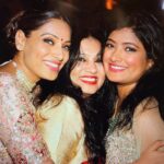 Bipasha Basu Instagram – Sestras ❤️Basu Sisters ❤️
#siblingday #siblinglove