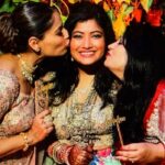 Bipasha Basu Instagram – Sestras ❤️Basu Sisters ❤️
#siblingday #siblinglove