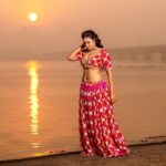 Chandini Tamilarasan Instagram - Live in the SUNSHINE , Swim the SEA , Drink the WILD AIR. 📸 - @charran_lif Outfit designed by - @prernaguptascouture Makeup - @mua_supriya Hair - @prem_hairstyle #trending #trendingnow #chandinitamilarasan #chandini #kollywood #tollywood #southactress #actress #india #lehenga #photography #hotmodel #beachphotography #2022 #actor #southmovies #tamil #tamilcinema