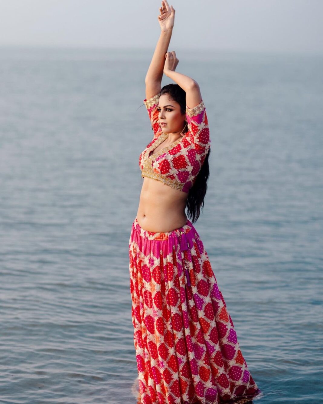 Chandini Tamilarasan Instagram - Live in the SUNSHINE , Swim the SEA , Drink the WILD AIR. 📸 - @charran_lif Outfit designed by - @prernaguptascouture Makeup - @mua_supriya Hair - @prem_hairstyle #trending #trendingnow #chandinitamilarasan #chandini #kollywood #tollywood #southactress #actress #india #lehenga #photography #hotmodel #beachphotography #2022 #actor #southmovies #tamil #tamilcinema
