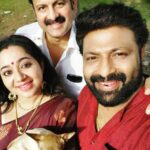 Chandra Lakshman Instagram – One happy pic with our dearest Boban Chetan and don’t miss the lil guy Caeser.. 💝
@tosh.christy @alummoodan