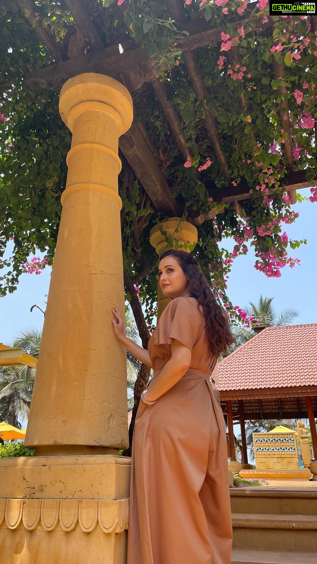 Dia Mirza Instagram - Always happy to champion Changemakers πππ―π³ Congratulations @natgeoindia for launching #OneForChange This sustainable outfit is by @cord.in Jewellery by @silverstreakstore MUH @shraddhamishra8 Styled by @theiatekchandaney Assisted by @jia.chauhan Managed by @exceedentertainment @shruti8711 @imdhruv30 #MammaAtWork #SDGs #GlobalGoals #SlowFashion JW Marriott Mumbai Juhu