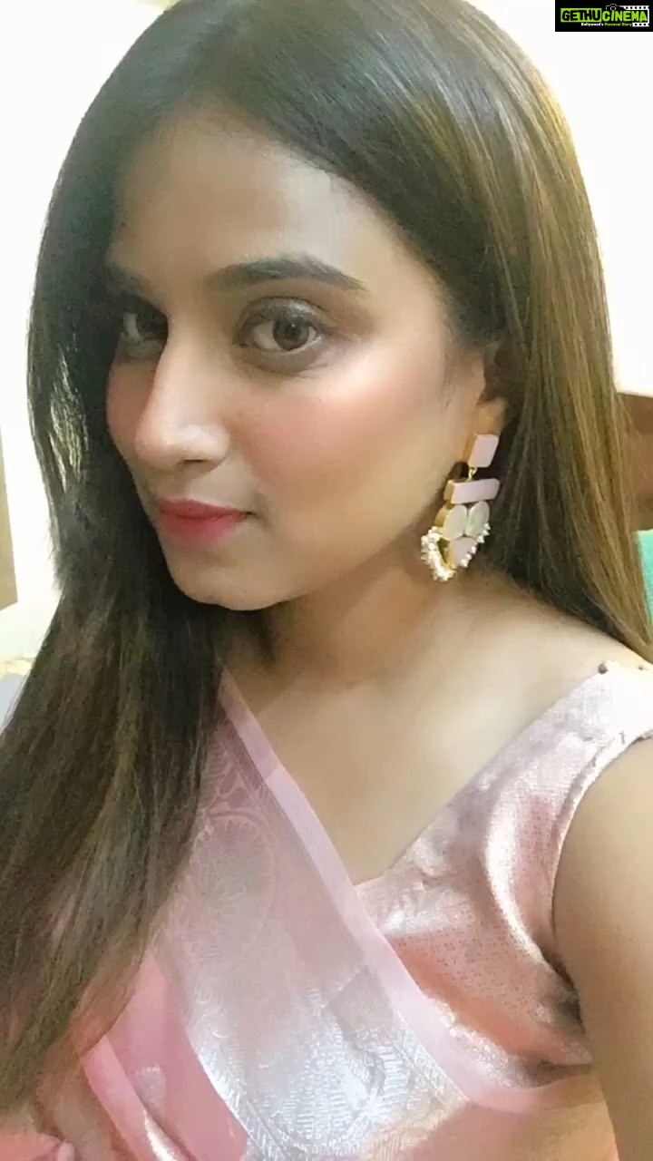 Dimple Chopade Instagram - love for saree 💕
