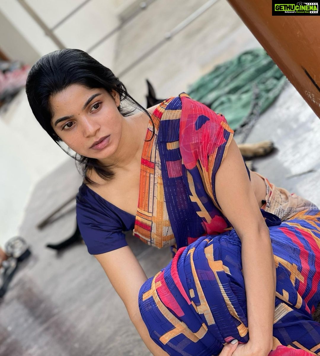 Actress Divya Bharathi HD Photos and Wallpapers January 2022 - Gethu Cinema Actress Divya Bharathi HD Photos and Wallpapers January 2022 - Gethu Cinema