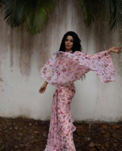 Divya Bharathi Instagram - the passion and the love..... Costume @devraagh Styling @styled_by_arundev Shot by frames_by_nithin MUA @shibin4865 Accessories @touchwood__store Studio @elementsoneastcoast