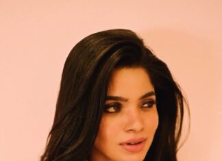 Divya Bharathi Instagram - Happy Valentine's Day to you all. Let's spread love and love and love only❤️ My dream team : outfit @devraagh Stylist @styled_by_arundev Beautifully shot by @jibinartist MuaH @shibin4865