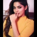Divya Bharathi Instagram - ur crush is coming, act natural.