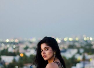 Divya Bharathi Instagram - 🤎🤎 Beautiful outfit @razak_creations Hair by @hairstylebyarty 📸 @pk_views