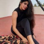 Divya Bharathi Instagram - Dear life, surprise me✨