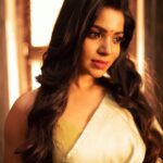 Divya Bharathi Instagram - Lost in love❤️