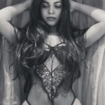 Divya Bharathi Instagram – 🖤🤍