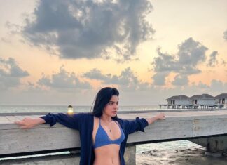 Divya Bharathi Instagram - Sun, sky, sea….in the mood of maldiveees🌊🏝🦈 Maldives