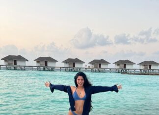 Divya Bharathi Instagram - Sun, sky, sea….in the mood of maldiveees🌊🏝🦈 Maldives