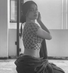 Divya Bharathi Instagram - 📿📿
