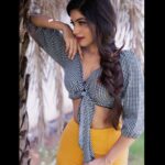 Divya Bharathi Instagram - 🌼🌼