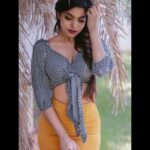 Divya Bharathi Instagram – 🌼🌼
