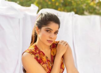 Divya Bharathi Instagram - I’ll be a grown up lady someday anyway. Let me be in love with who I am today. 🧚🏻‍♂️ Shot by @frames_by_nithin Outfit @sameenas.store