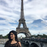 Divya Bharathi Instagram - Felt immense love under the #EifelTower🗼 Eifel Tower