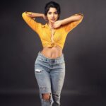 Divya Bharathi Instagram – Comfort and style?? Let’s go back to the basics ❤️ You can never go wrong with these boyfriend jeans by @hm that is typically fitted at the hips, with a more relaxed fit through the legs. You can pair it with a crop top, shirt or a cami and you’ve got yourself a comfortably stylish look to take on the day! 
Now available at hm.com
Shot by @navneethbalachanderan 
MuaH @blushbynamithasapkota