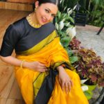Divyanka Tripathi Instagram - Thankfully Indian formal is beautifully festive. Styled by @stylingbyvictor @sohail__mughal___ Accessories @kushalsfashionjewellery Saree @kankatala_ @allboutcommunication Pictures by @priyanka_sameer_tiwari