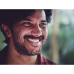 Dulquer Salmaan Instagram – When senior tells you to, 

“Catch the light” 
“Look at the camera” 
“Don’t fake smile” 

And your knees are wobbly cause it’s him behind the Lens. 

📸 @mammootty 

#photographingmeforever #foreverbehindthecamera #onebehindourbestcaptures #fatherslove #blessed