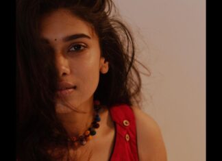 Dushara Vijayan Instagram - Shot by : @aishwaryashok Styling : @studio_thari @niranjanisundar Background styling : @weddingchakra Chennai, India