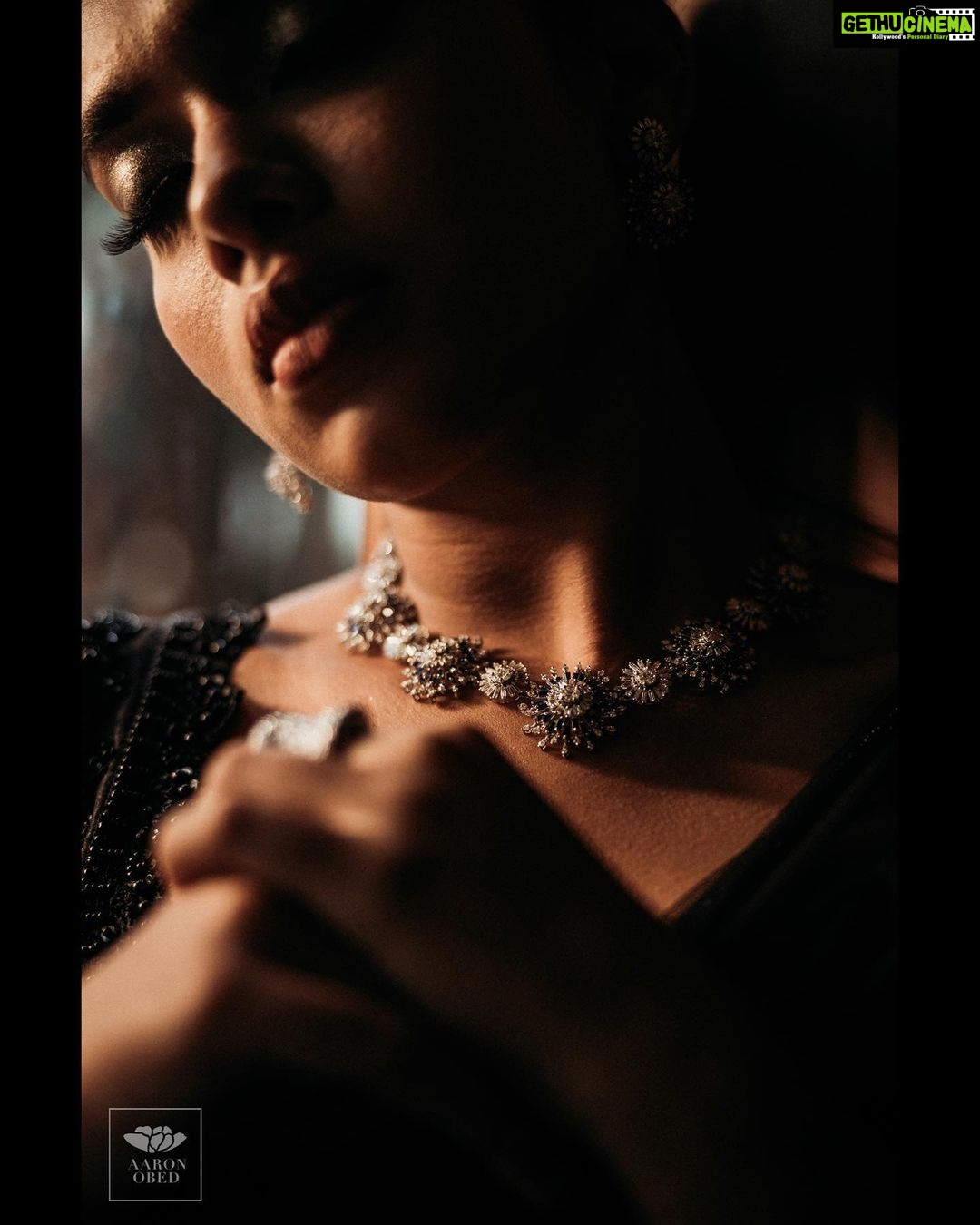 Dushara Vijayan Instagram - . Shot by : @aarontheobed • • Designer: @archana.karthick • • Makeup: @chisellemakeupandhair • • Jewellery: @surendrajewellery • • Hair: @puii_c_ammy • • Location: @varnamalaweddingexperience • • Associates: @kaybee_gram @travel.balaji_yadhav Varnamala Wedding Experience Centre