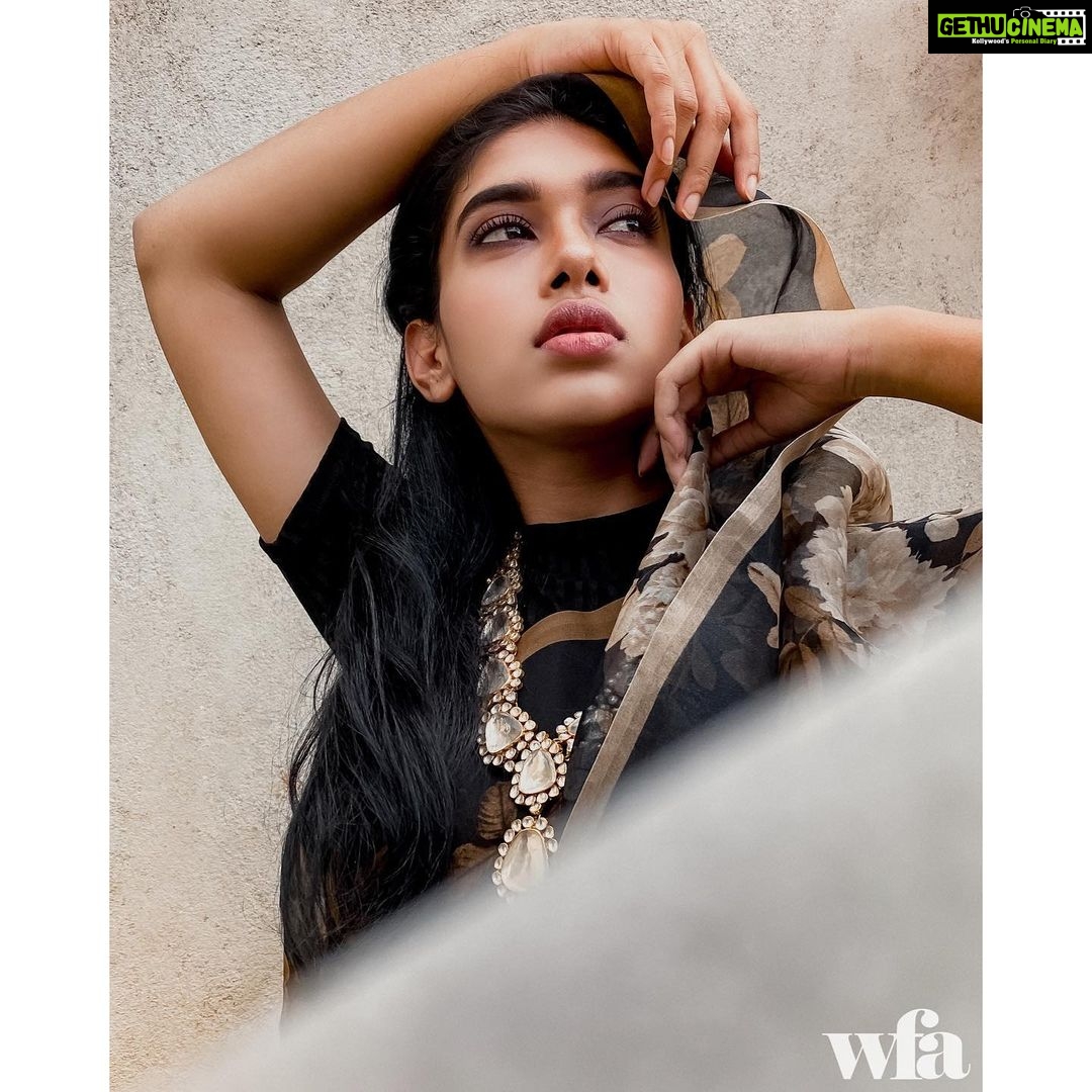 Dushara Vijayan Instagram - I have not been a huge fan of FaceTime shoots in the recent days,as I have always been particular about the quality of the picture! On the first hand,I sincerely apologise to everyone who approached me for the same as I turned it down! But,you guys know right all of a sudden we wake up and end up doing something what we love no matter what stops us,this series was one such sudden thought! @srinithiravi ,a very good friend of mine and the founder of @theamethyststore ,put this thought into my head and I couldn’t resist shooting as I was always in my pj’s ,straight for a month,I definitely needed some change and I was game! Now,it’s time we thought about someone who would step out of their comfort zone and help us with the shots and framing and that’s when ,a very dear friend of mine @waseemfahmed ,founder of @made.in.mono @who.is.wfa ,got on board! I have always been a fan of his work and thought we would pull this together without any compromise!!!! This shoot was so much of a team work and I’m extremely thankful to everyone who spent so much time helping me out with this! I must also thank Mr.Arun ,Mr.Mahendran and everyone from sriniti’s family for helping us through out the shoot! Anything is possible with such brilliant people supporting you! This was a very beautiful experience! (We totally followed all the safety measures during this shoot) Stay safe guys! . . . Shot by : @waseemfahmed @who.is.wfa @made.in.mono Jewellery: @theamethyststore Styling : @dushara_vijayan Dindigul, Tamil Nadu