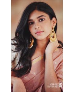 Dushara Vijayan Instagram - Shot by : @digiframez_photography Outfit : @yoshnasbyela Jewellery : @theamethyststore www.dusharaofficial.com #dusharaofficial #actor #actress #model #indianmodel #indianactor #indianactress #fashion #design #photoshoot #indian #southindian #stylist #makeup #artist #fashionmodel #style #modeling Dindigul, Tamil Nadu