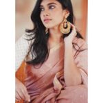 Dushara Vijayan Instagram - Shot by : @digiframez_photography Outfit : @yoshnasbyela Jewellery : @theamethyststore www.dusharaofficial.com #dusharaofficial #actor #actress #model #indianmodel #indianactor #indianactress #fashion #design #photoshoot #indian #southindian #stylist #makeup #artist #fashionmodel #style #modeling Dindigul, Tamil Nadu
