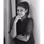 Dushara Vijayan Instagram – Shot by : @vajiravelunatarajan

www.dusharaofficial.com
#dusharaofficial

#actor #actress #model #indianmodel #indianactor #indianactress #fashion #design #photoshoot #indian #southindian #stylist #makeup #artist #fashionmodel #style #modeling Rani Meyyamai Towers