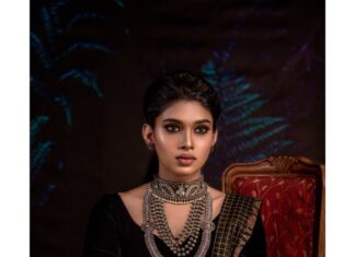 Dushara Vijayan Instagram - Shot by : @parvathamsuhasphotography Photography assistance : @selva__pradeep @vickasraja @shankar_daksha Saree : @pretty_weaves Blouse : @studio149 Jewellery : @rajatamaya Makeup : @salomirdiamond Makeup assistance : @nadishathomasofficial Hair : @puii_c_ammy Hair assistance : la chui Draping : @puii_c_ammy Styling : @dushara_vijayan www.dusharaofficial.com #dusharaofficial #actor #actress #model #indianmodel #indianactor #indianactress #fashion #design #photoshoot #indian #southindian #stylist #makeup #artist #fashionmodel #style #modeling Chennai, India