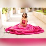 Erica Fernandes Instagram - Thank you @jwsahar for your wonderful hospitality and one of my most comfortable shooting experiences at the beautiful property. Photographed by @prashantsamtani Hair @hair_by_rahulsharma Makeup @makeupbynayan Outfit by:- @d.l.mayaofficial Outfit courtesy:- @kmundhe4442 Location partner @jwsahar JW Marriott Mumbai Sahar
