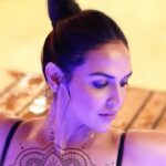 Esha Deol Instagram - Tranquility 💙 #weekendvibes @popmercy @palsandpeersentertainment