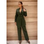 Eshanya Maheshwari Instagram – Pick your poison 🧪😉

Outfit designed by my talented mom @maheswariswati 💚

#classy #sassy #ootd #fashionista #styleblogger #esshanyamaheshwari #esshanya #fashionblogger Delhi, India